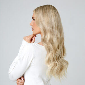 Side view 20” wand wave one piece clip-in extension